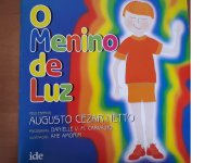 O MENINO DE LUZ.pdf